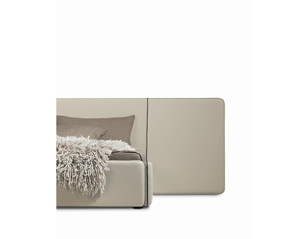 Impressive design inspired by fashion trends.