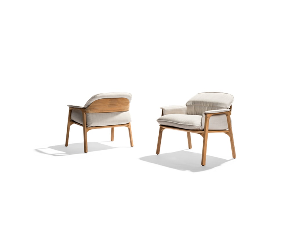 armchairs made of 
