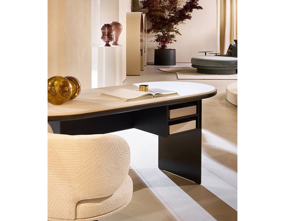 GR_Sensei_Desk_007