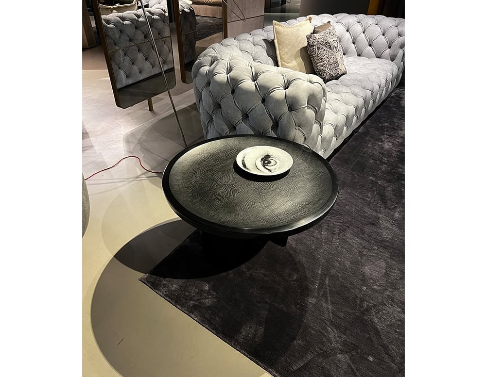 disp_Bax_Calix_Side_Table_001