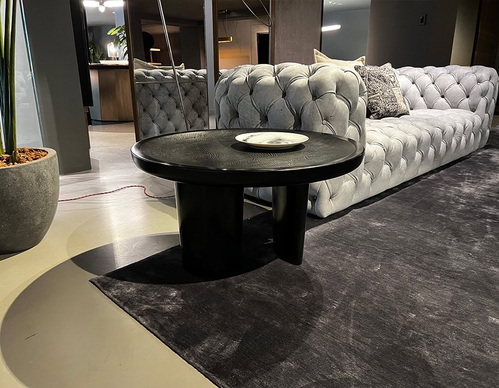 disp_Bax_Calix_Side_Table_003