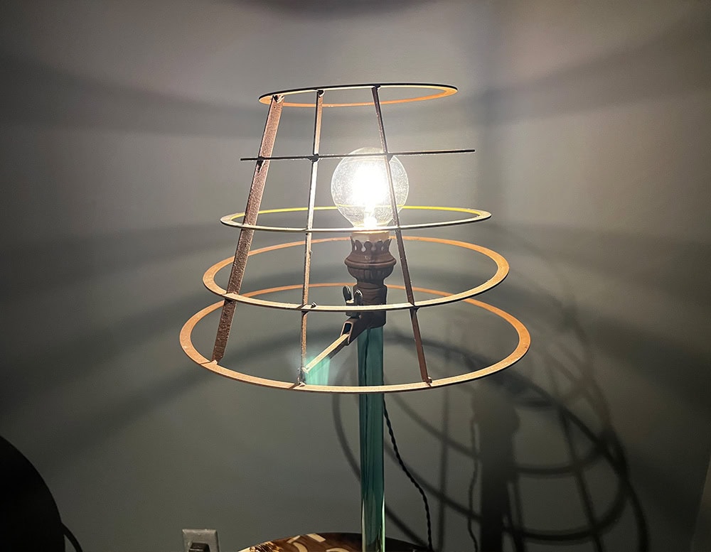 disp_Bax_Unique_Table_Lamp_004