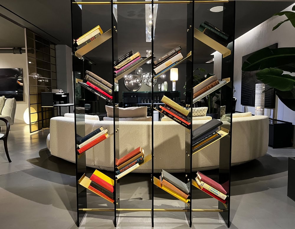 disp_GR_Isola_Bookcase_004