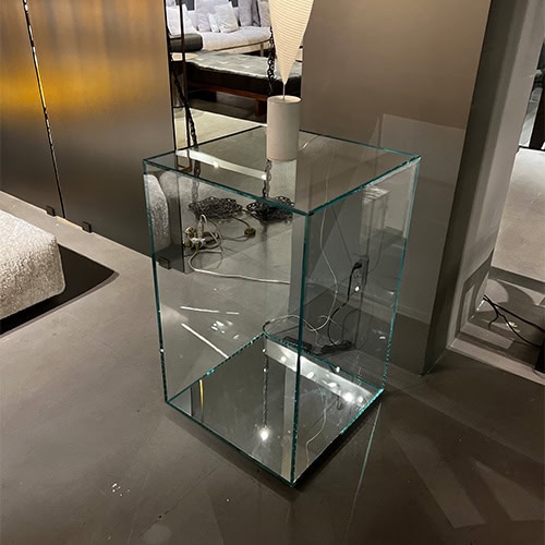 disp_Glas_Pedestal_Accessories_000