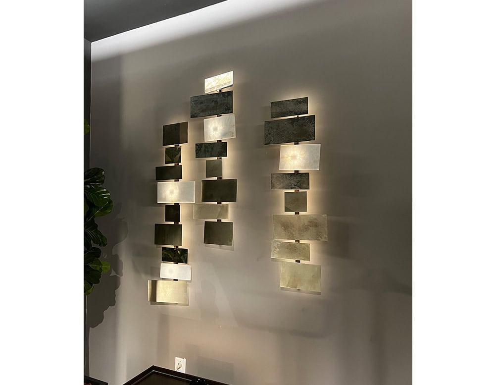disp_Hen_Abaco_Wall_Light_001