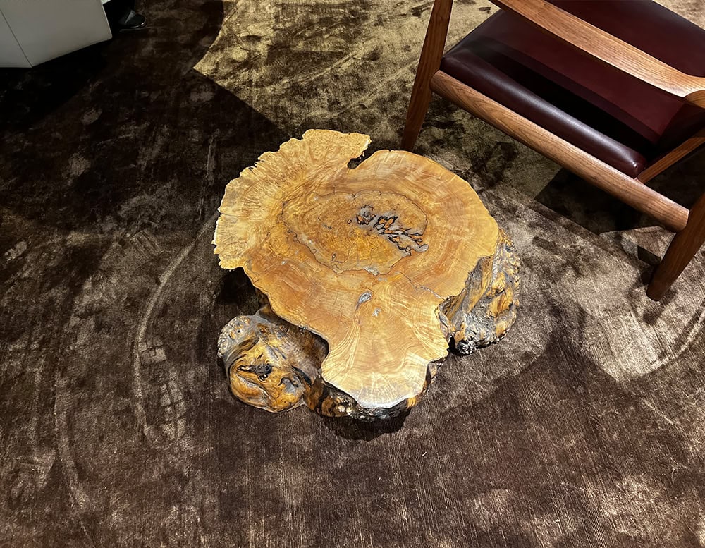 disp_Sco_Maple_Burl_Stump_Side_Table_004