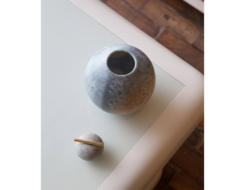 disp_Gar_Aoi_Vase_O_Tabletop_Accessories_002