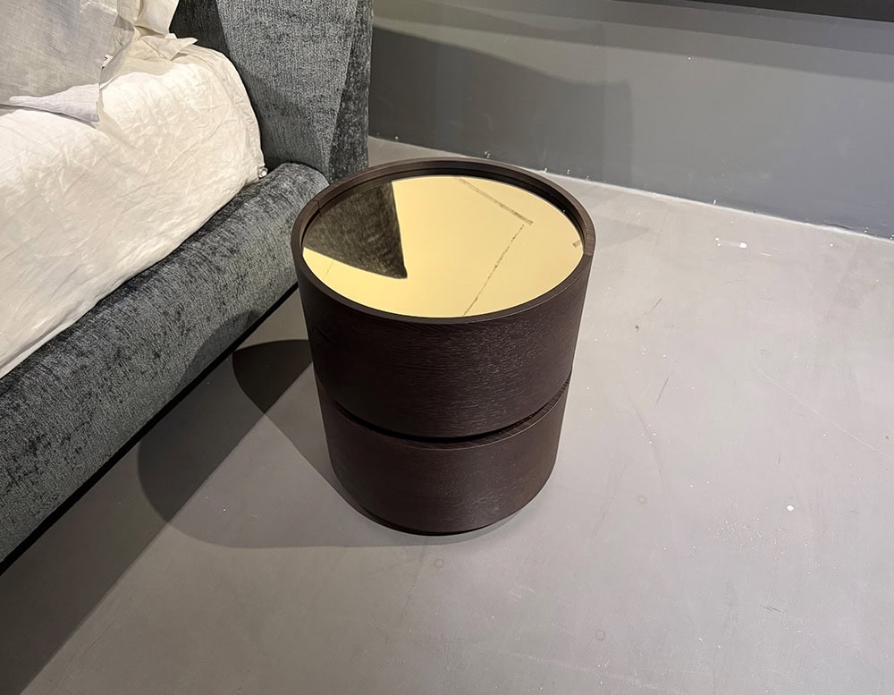 disp_Pia_Dedalo_Nightstand_004
